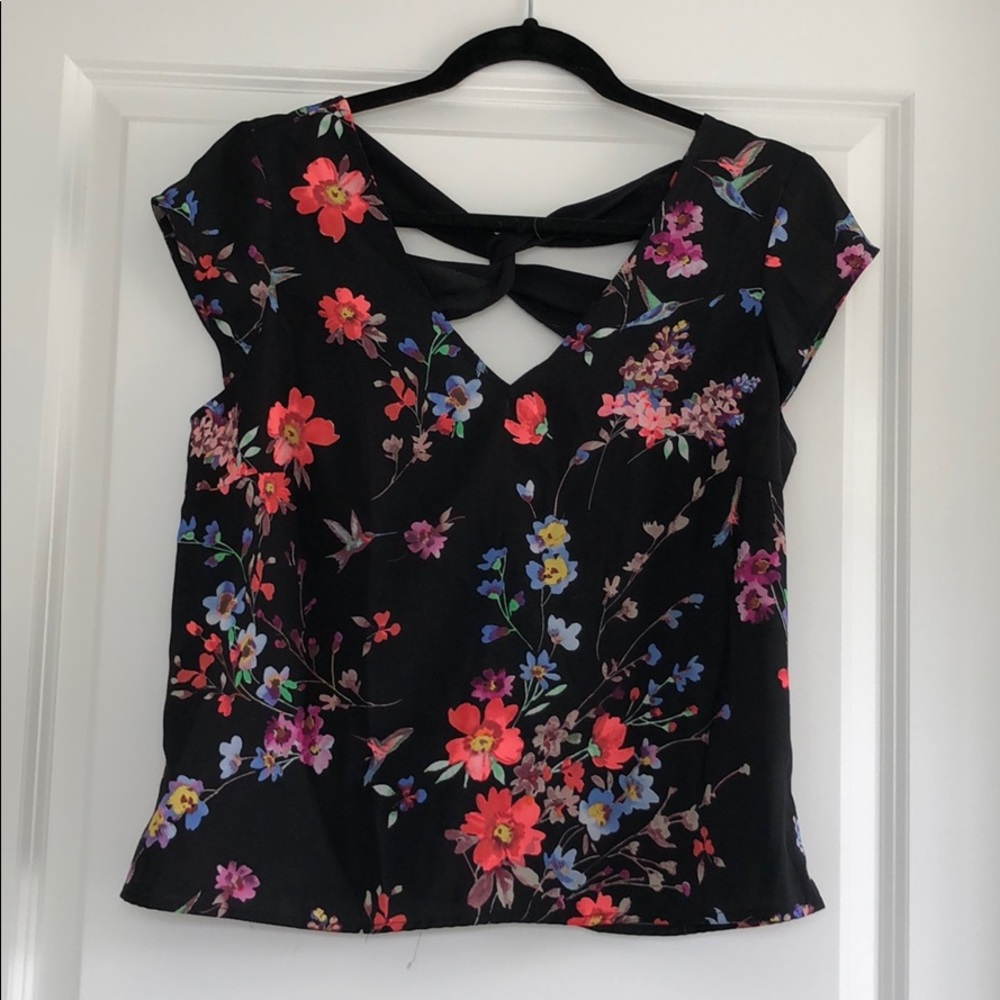 Floral top